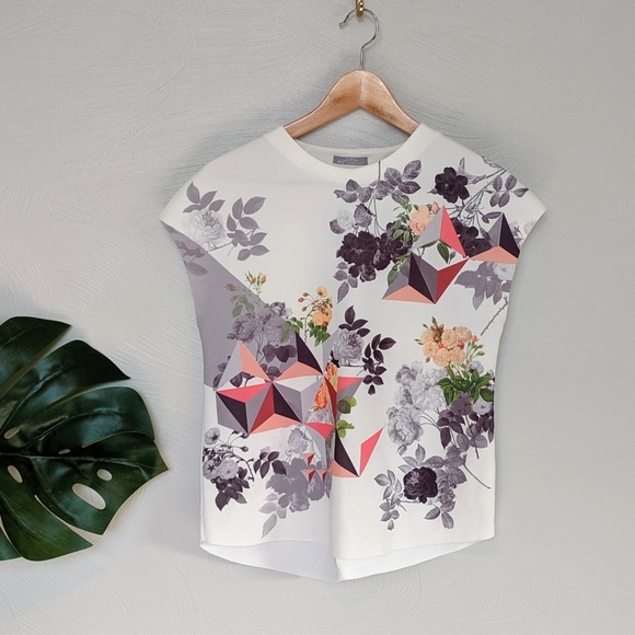 Zara Tops - Zara cap sleeve raw hem pullover top